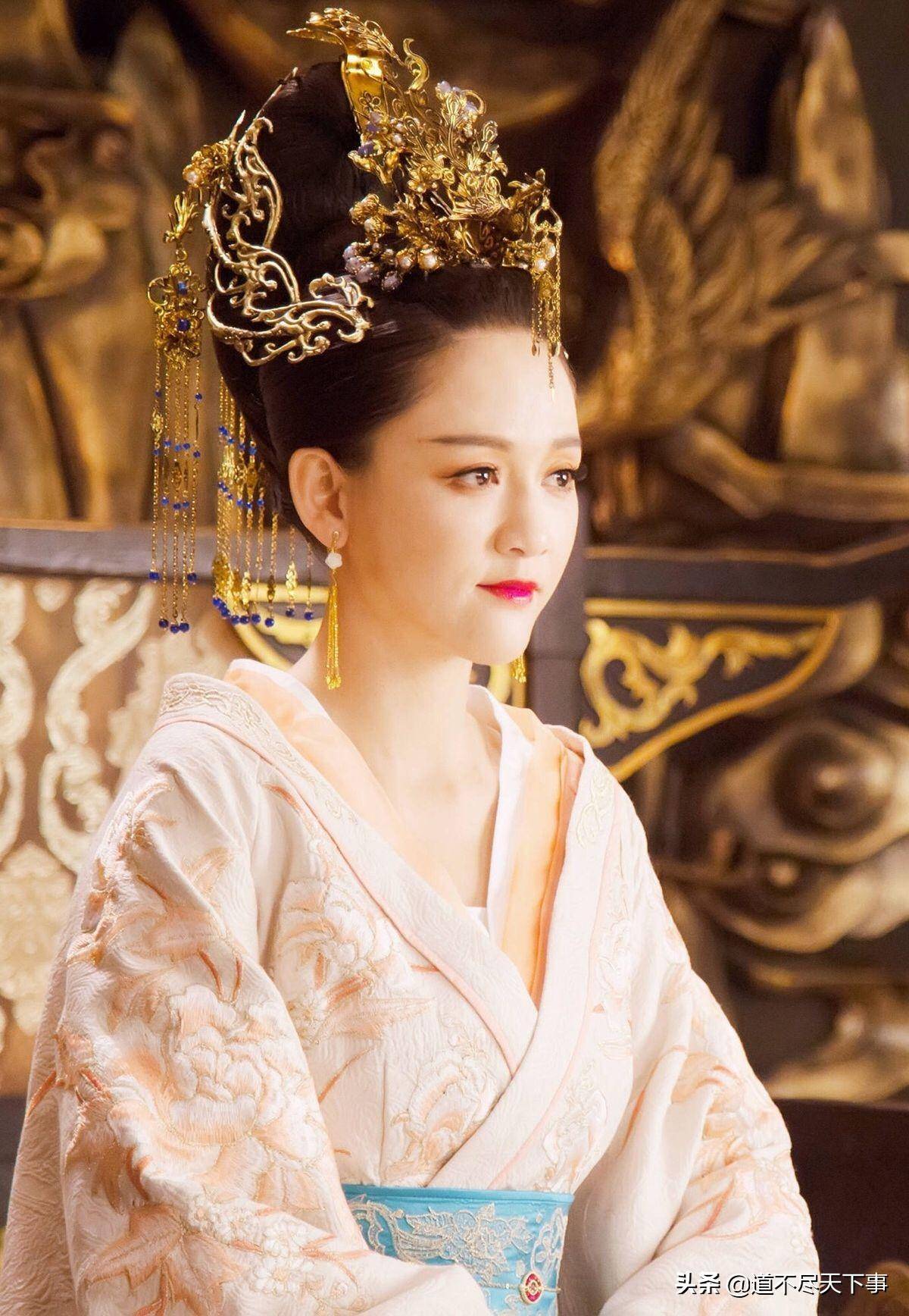 她是个汉人,16岁就当上了西夏皇后,只因丈夫太窝囊_梁洛瑶_李谅祚