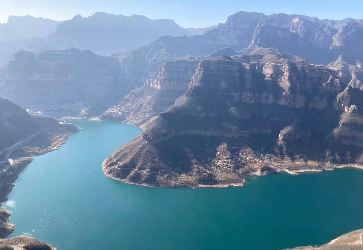 郑州驴友记|徒步林州太行平湖-太行山里的"羊湖"_风景区_天气_连翘
