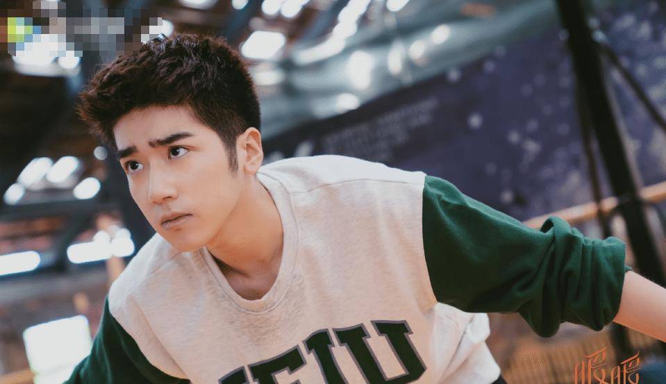 熊玉婷凭借着《何以笙箫默》进入演艺圈,之后还出演了《校花的贴身