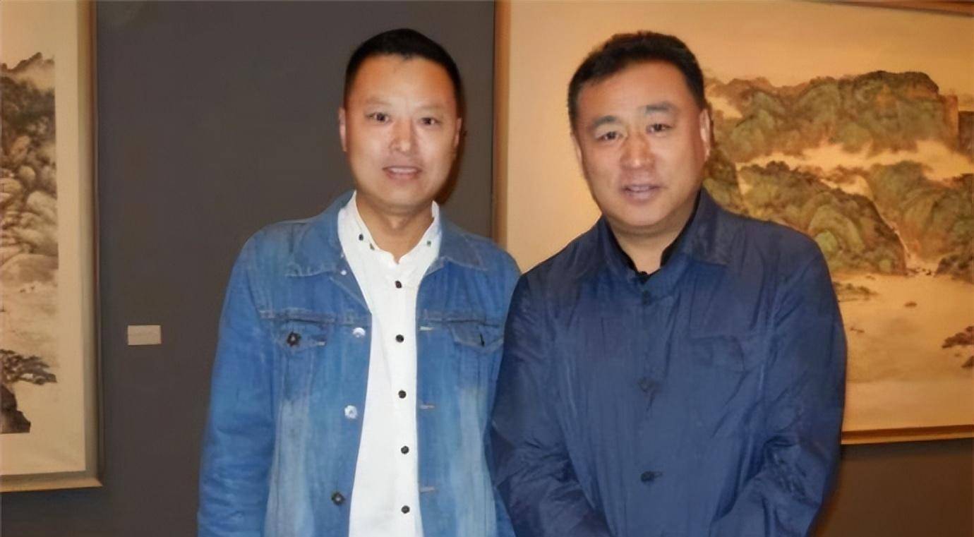 电视主持人张宏民,主持32年0失误,60岁不结婚生活潇洒_播音_工作_机会