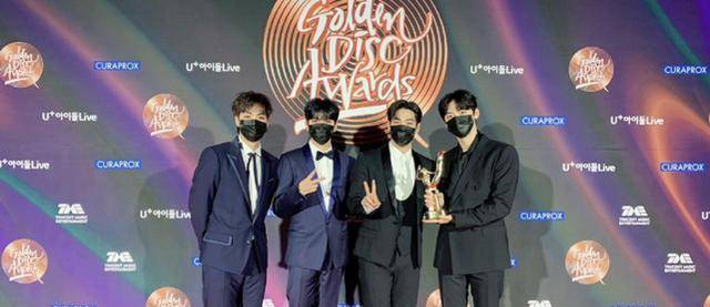 金唱片获奖名单,iu大赏,blackpink年度艺人,exo空白期排名第一_奖项