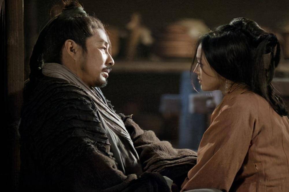 吕雉:富家女出身的她,为何愿嫁给当时一无所有的刘邦_吕太公_项羽