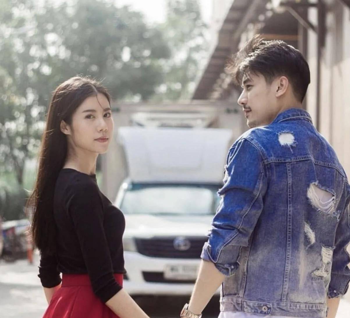 泰国娱乐圈的明星情侣数不胜数,esther和ken就是其中一对.