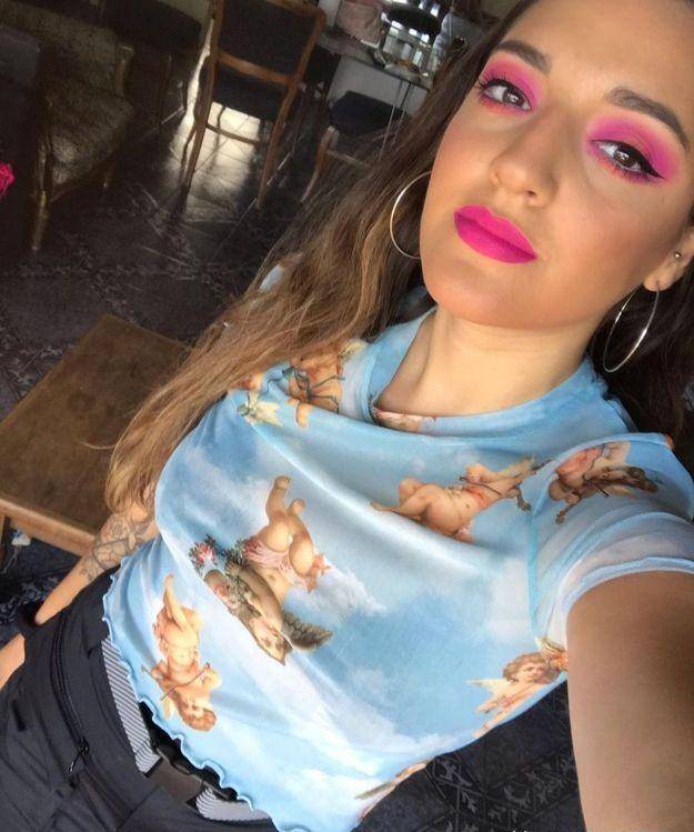 马拉多纳女儿18岁才被父亲相认!酒吧侍应所生,穿衣作风大胆_jana_身份