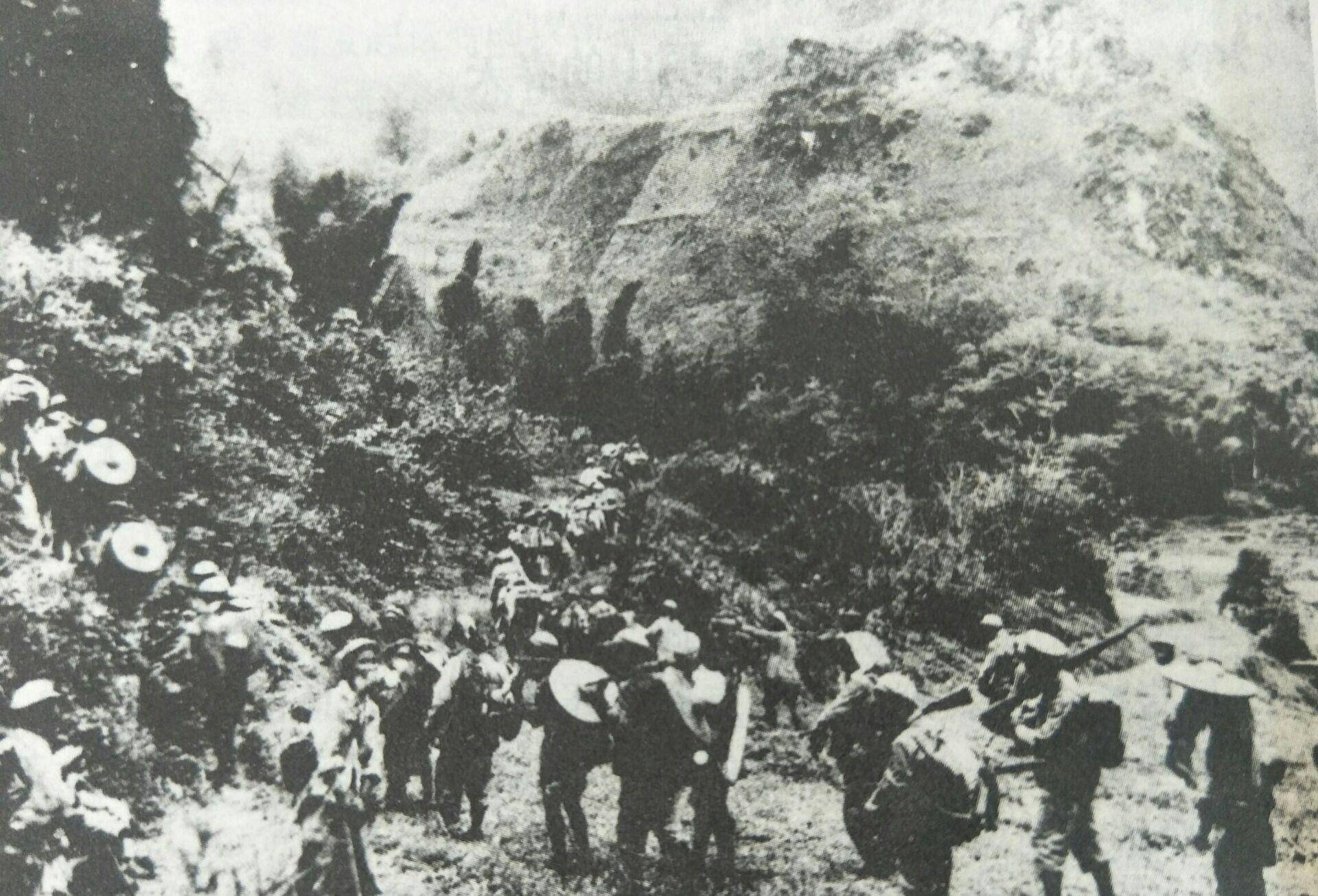 广东龙门县铁岗墟剿匪传奇_乡公所_钟绍文_解放军