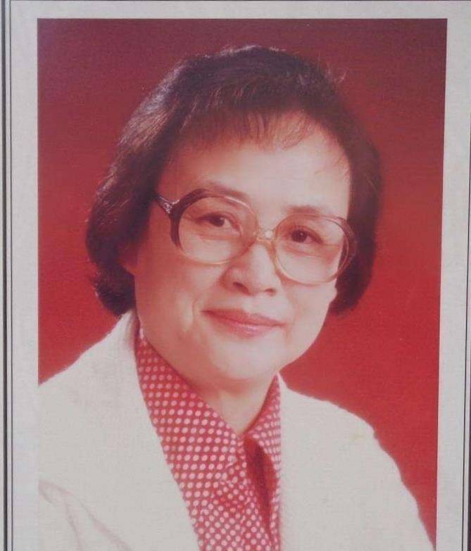 《红色娘子军》主角原是杨秋玲扮演,后来换成杜近芳也不高明_吴清华