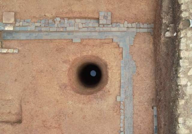 b地段圆照井遗迹-南至北本次发掘对了解净慈寺不同时期的主要建筑的