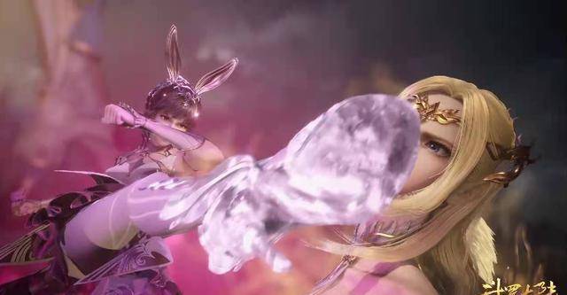 斗罗:女装千仞雪登场,就被小舞揍,蛇矛下手拥抱,成为人生赢家_时刻