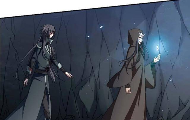 不过凰北月为了不让其他人认出她,凰北月特意戴上了面具,甚至连音色都