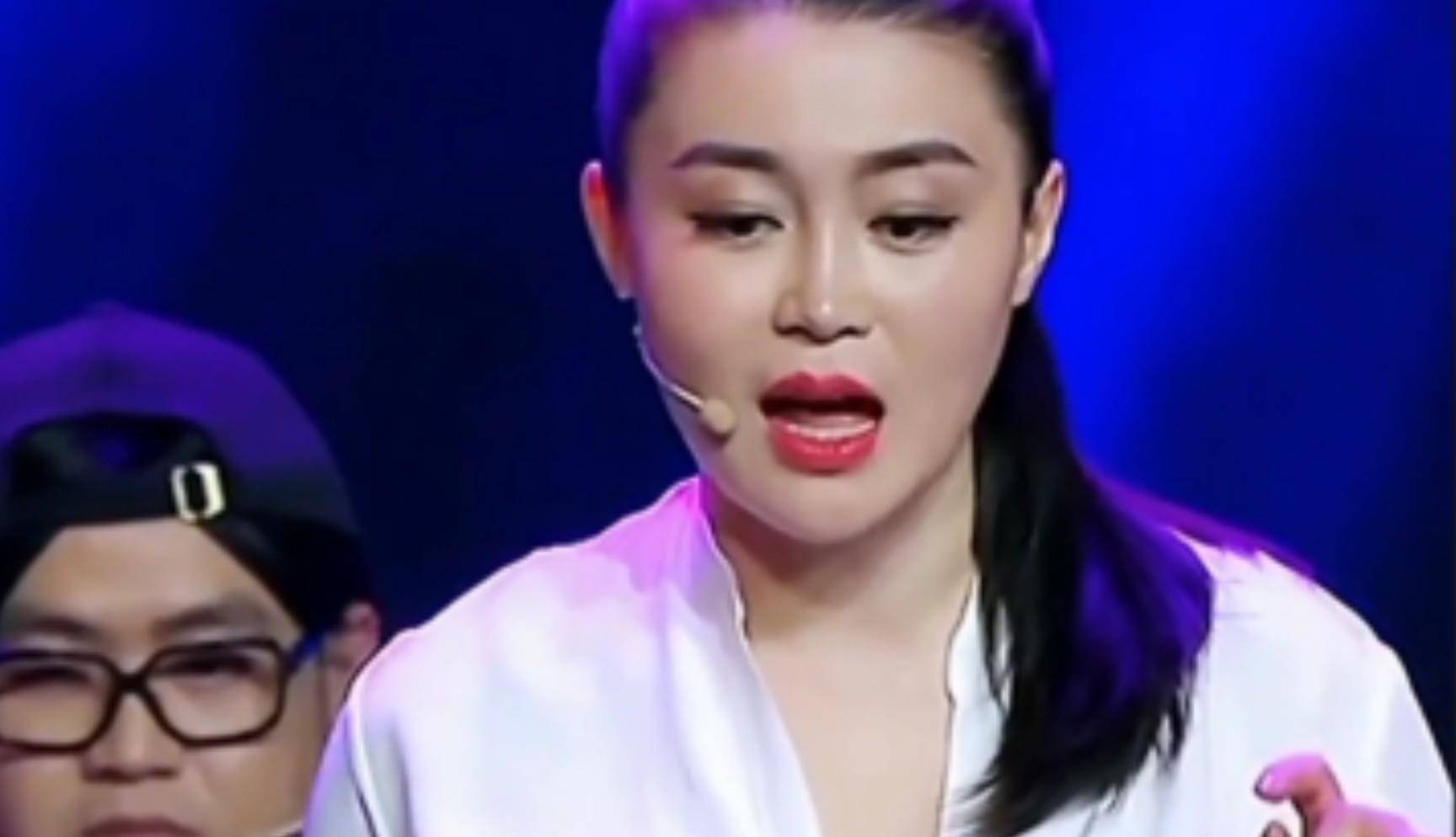 关婷娜:从化妆师到"御用媳妇",没有赵本山,就没有她的今天_时候_角色