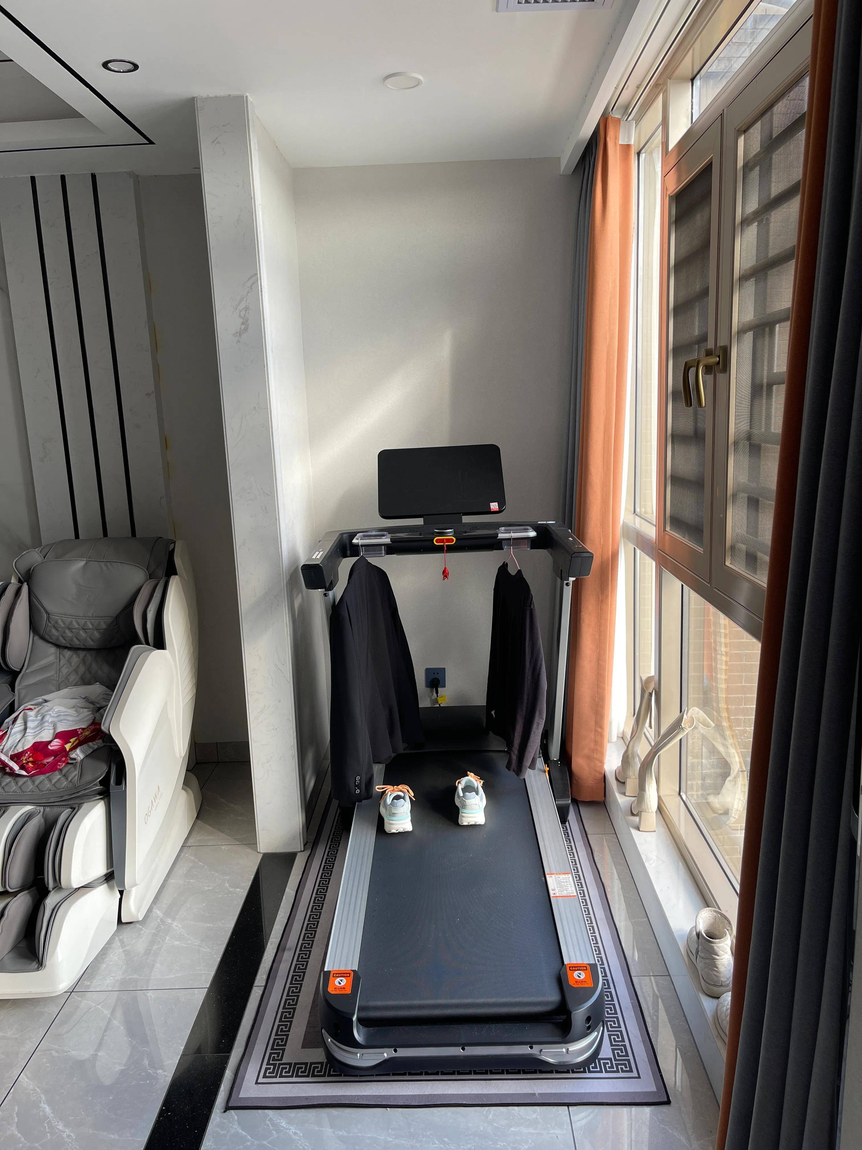 跑步机买回来半个月就跑过一次,真要变成晾衣架了_健身房_直播间_包装