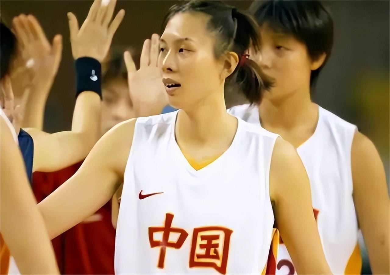 陈鹭芸:昔日中国女篮大心脏,孩子夭折被丈夫抛弃,38岁癌症去世_病情