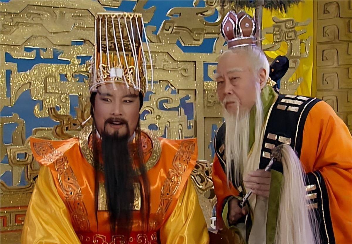 两次成功的荧幕表现,引起了西游记导演杨洁的注意,因此王卫国得到了