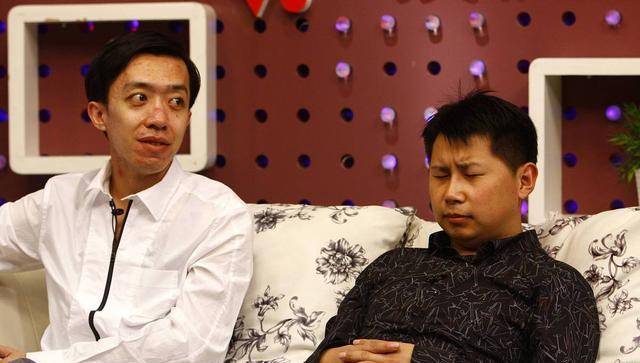 何云伟感激侯耀华,他收我为徒是帮我,我被逐出师门后他才提出_郭德纲
