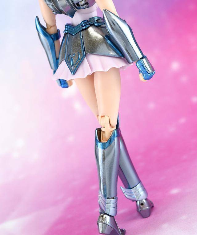 圣衣神话小马座翔子手办实物图赏析战神阿瑞斯版黑撒才是重点_圣斗