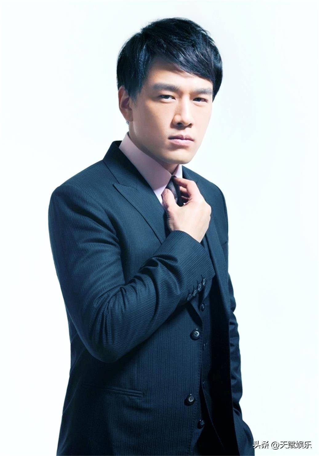 台湾演员王耀庆的简历图片