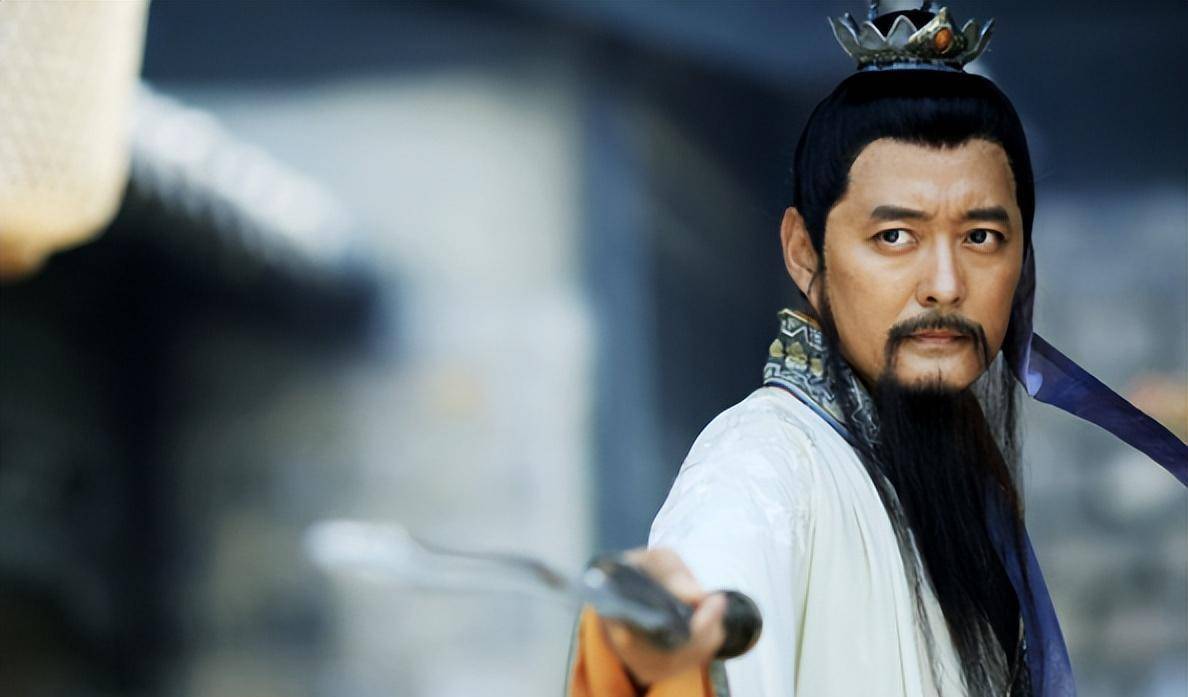 《梅花三弄》鬼丈夫:娶空姐退圈做"煮夫",今露面消瘦白发明显_李志希