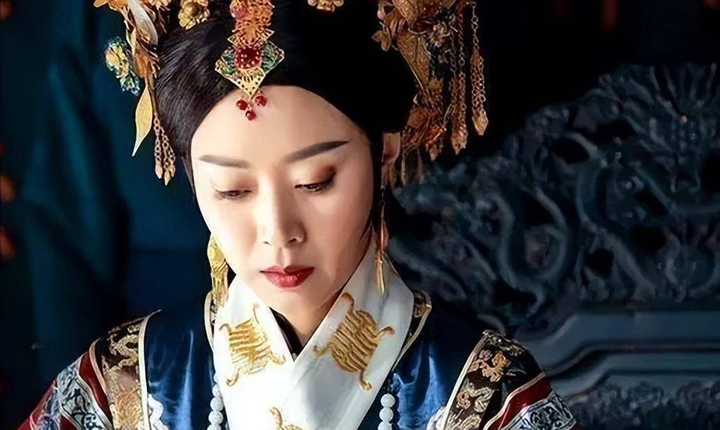 原创
            看看清朝皇妃的真实容貌，珍妃堪比绝世美女，魏璎珞原型的确迷人3