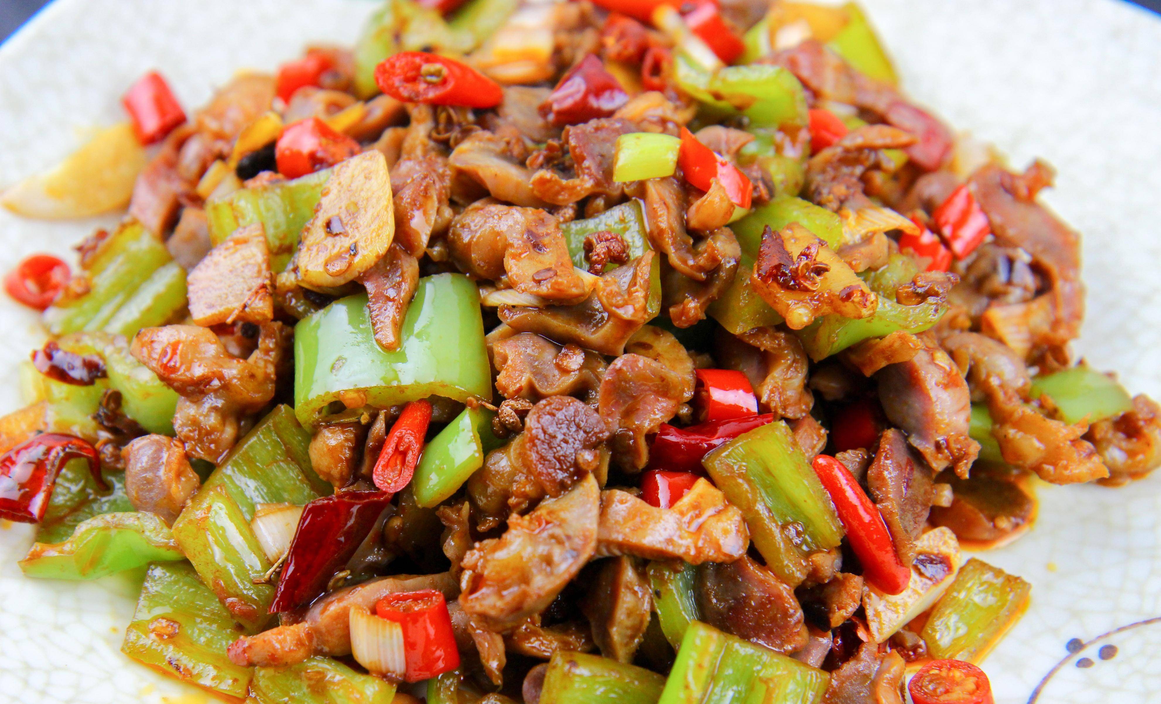 大年初四"接财神",记住"5忌3吃",老传统很多人还