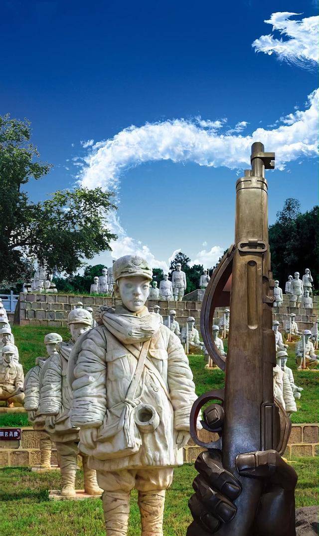 云南松山战场遗址,一千个娃娃兵牺牲最小的仅9岁,外国记者感动_孩子