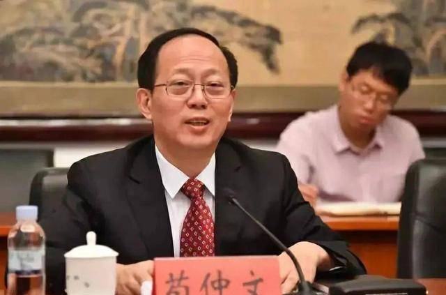 原创             足坛反腐李平康梳理证据,剑