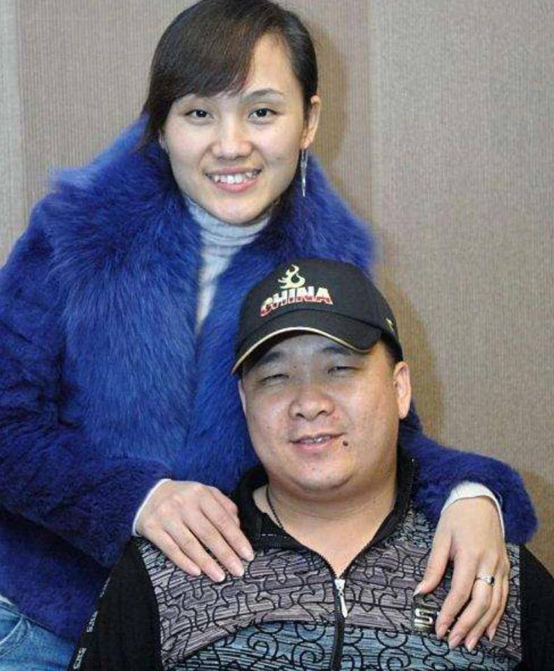 问前妻借钱,拒绝拜赵本山为师,认网红当干爹,孙小宝经历了什么_二人转