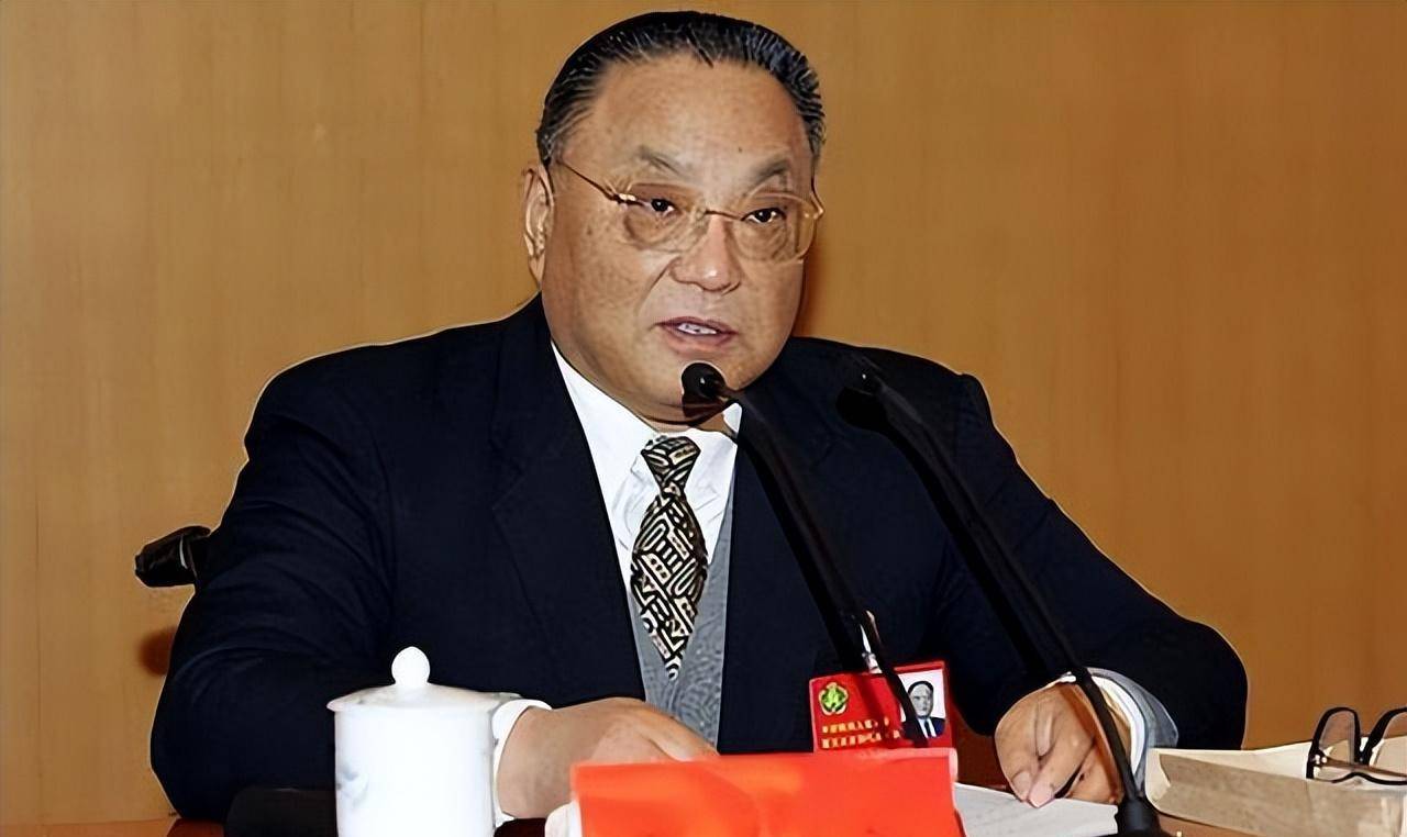 长子终身残疾,女儿很有才华,幼子最低调_邓林_邓朴方