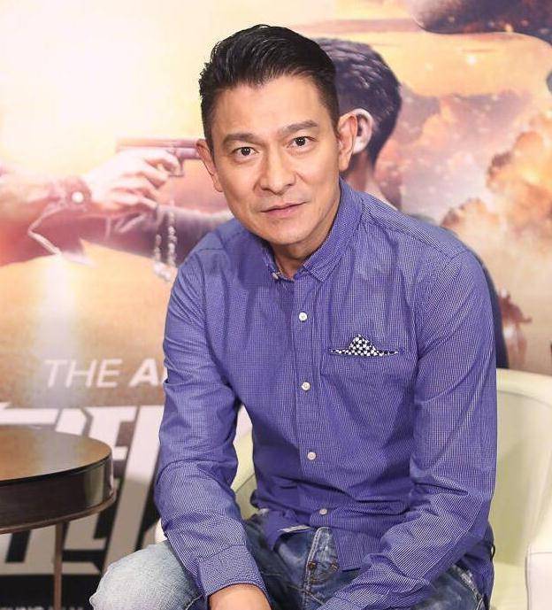 刘德华女儿的生活照曝光,简直美得像天仙,网友:愿花二十年等她_华仔