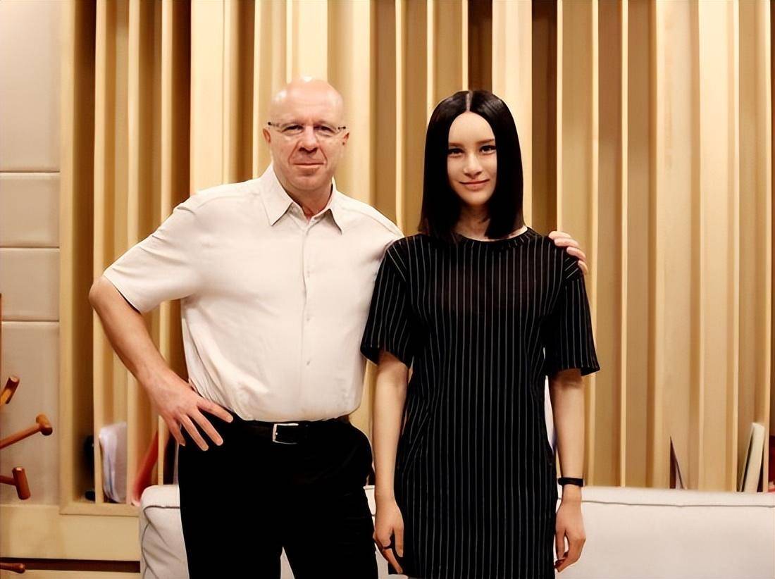 6位上海籍著名女歌手:辉煌伴着眼泪飞_毛阿敏_沈小岑_歌曲