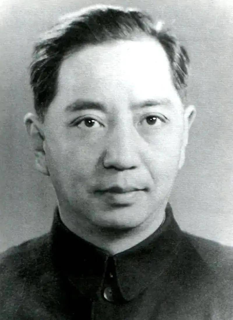 原长春电影制片厂副厂长,王家乙出生于1919年1月27日,江苏南京人,他