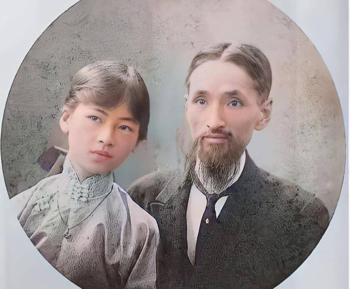 民国才女林徽因绝美彩色照片_中国_徐志摩_梁思成