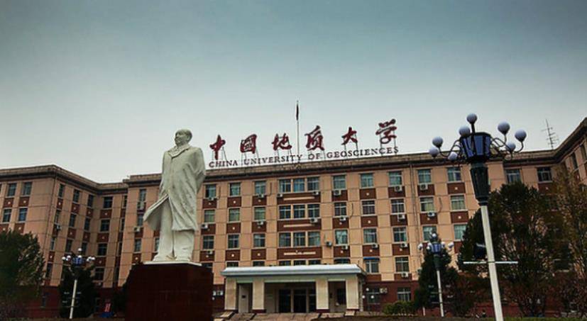 李忆祖:外国弃婴成地质专家,扎根新疆六十载,坚称自己为中国人_孩子