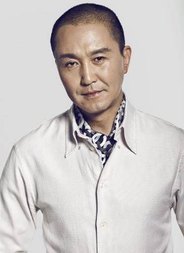 吴刚,成也一张脸,败也一张脸_康书记_时候_争议