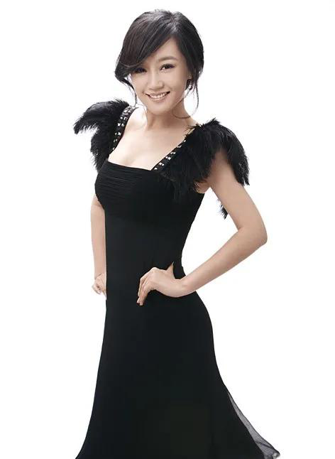 气质女神薛佳凝,要一直美下去