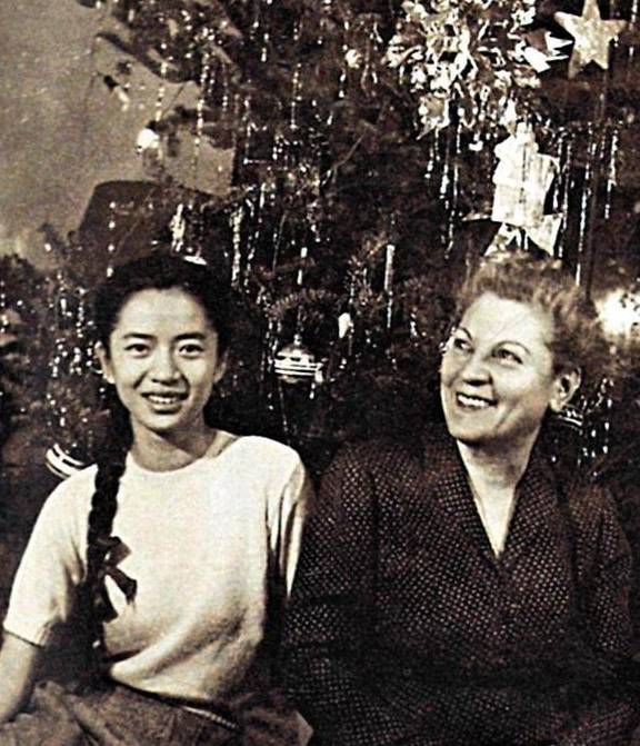 林徽因的漂亮女助教 比林徽因都好看_常沙娜_梁思成_美术组