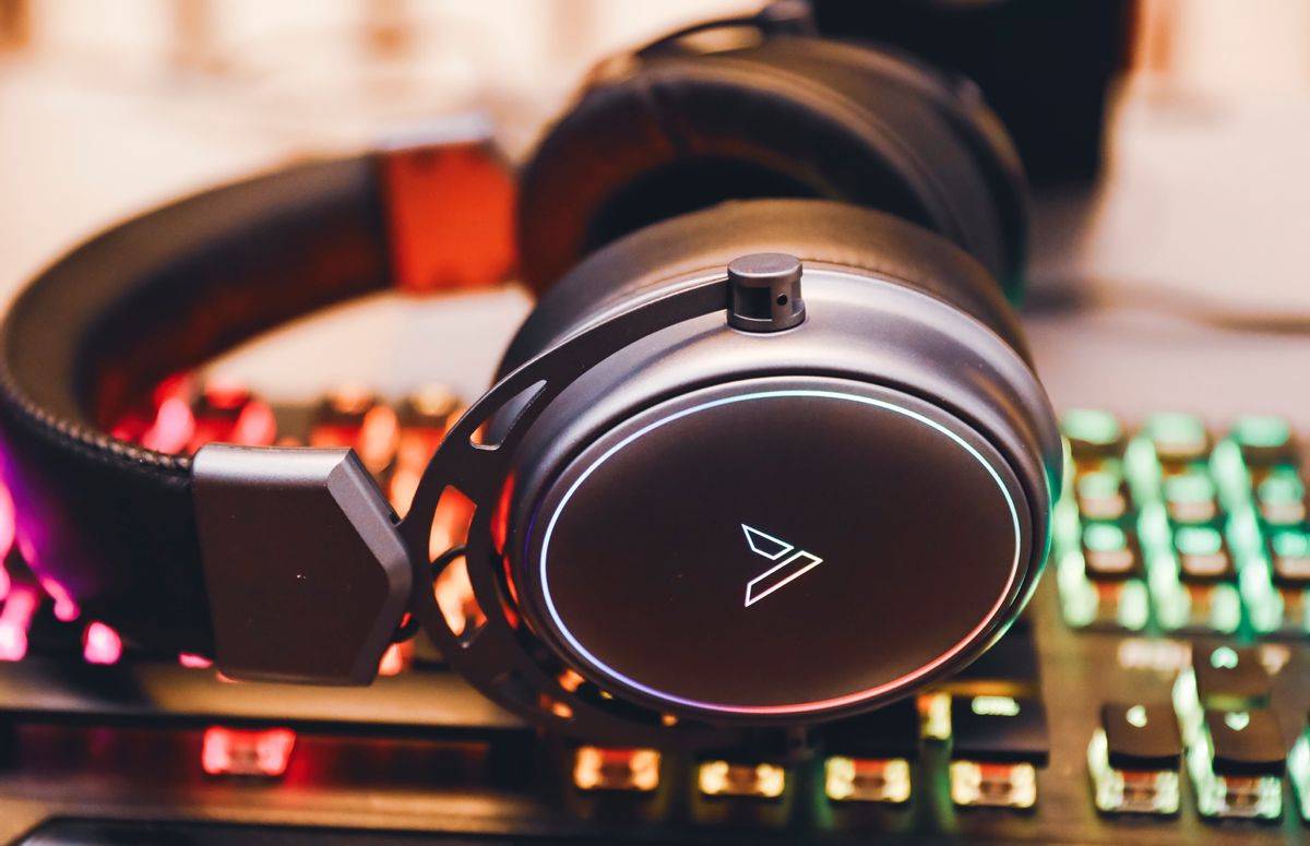 雷柏vh800双模无线rgb游戏耳机,双音腔让游戏更有氛围感_支架_麦克风