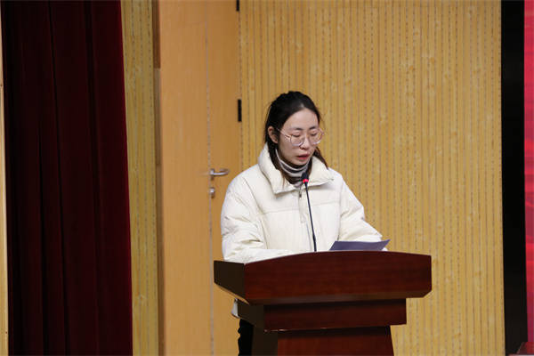 盱眙县第三中学召开2022-2023学年度第二学期开学表彰大会_会议_工作