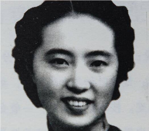 两次结婚都被丈夫背叛,晚年凄凉下葬都没钱_王右_罗隆基_唐季珊