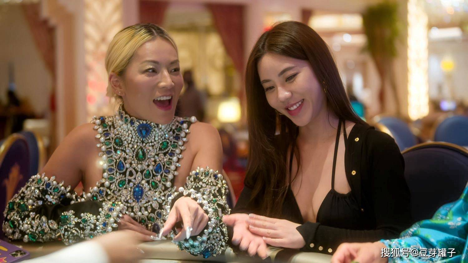 真人秀《璀璨帝国:纽约篇》,看富豪,名媛的别样人生及激烈竞争_王宣