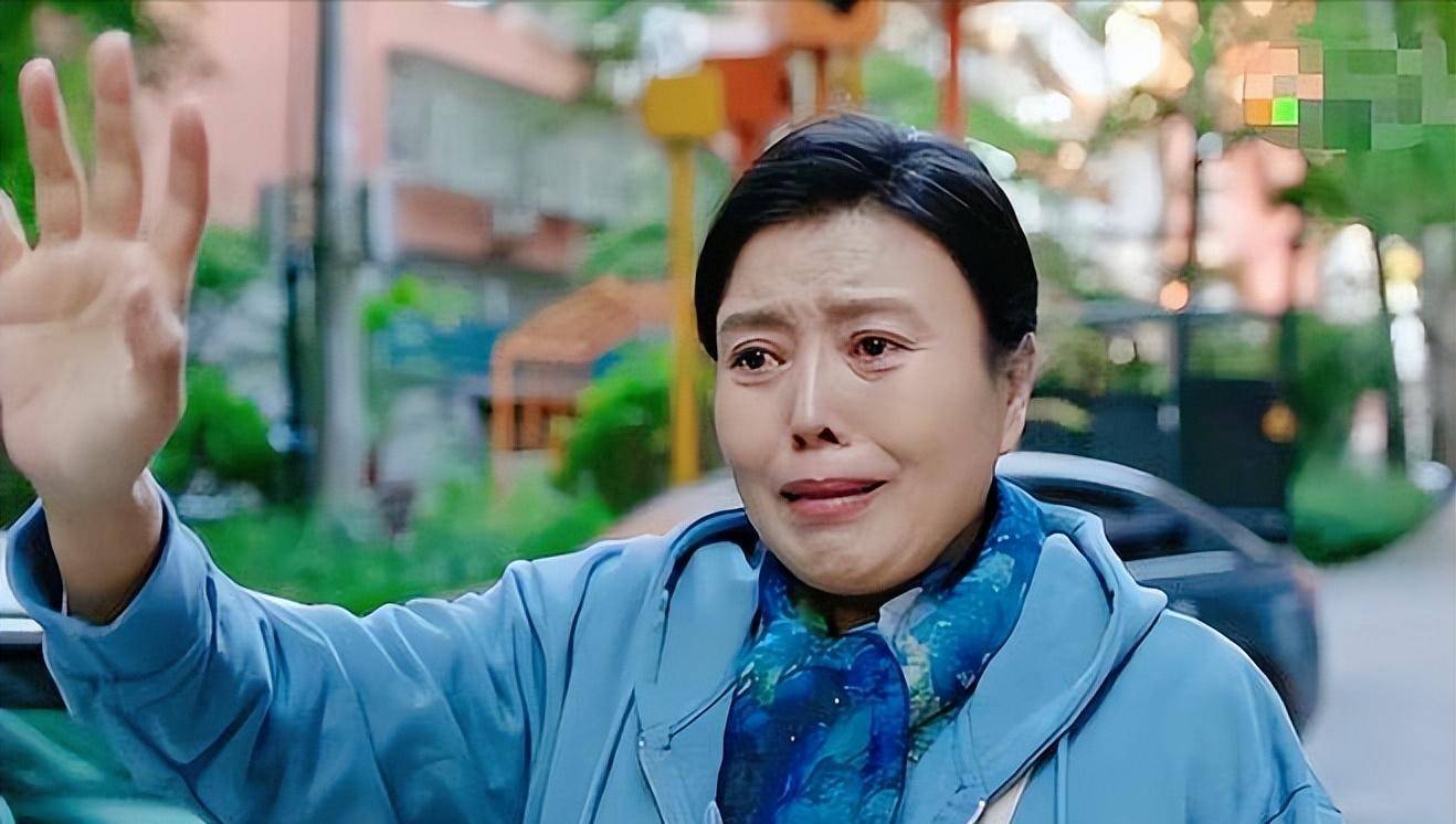 演员丁嘉丽:年轻时没管好下半身,用余生来弥补女儿_胡广川_父母