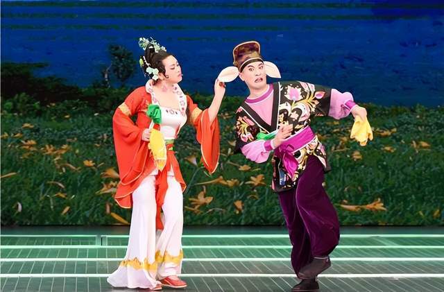 不舍"二人转"_演出_表演_小品