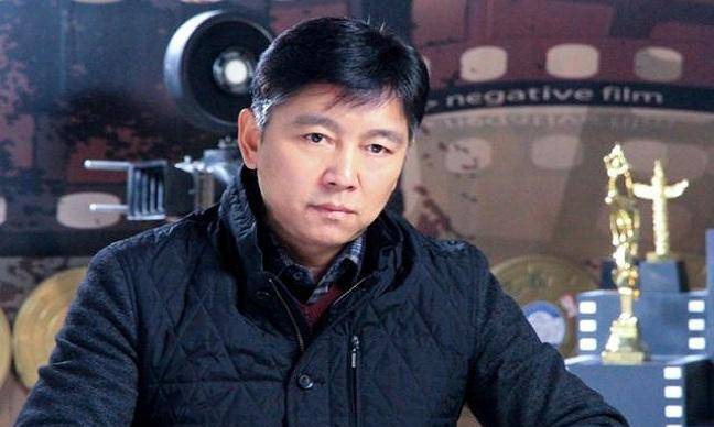 北电院长"院生恋",休妻娶小24岁学生,为娇妻拍电影让张一山做配_张辉