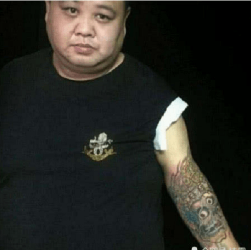 明星纹身:鹿晗的低调,孙越的社会,却都输给他的霸气外漏_网友_手臂