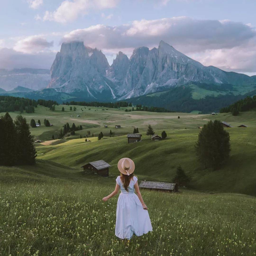 只要技术好,旅拍靠"背影"也能火~_ins_画面_风景