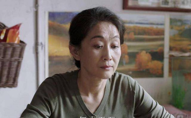 可即使如此,家长还是最多让她们上完初中,然后就会让家里的亲属安排