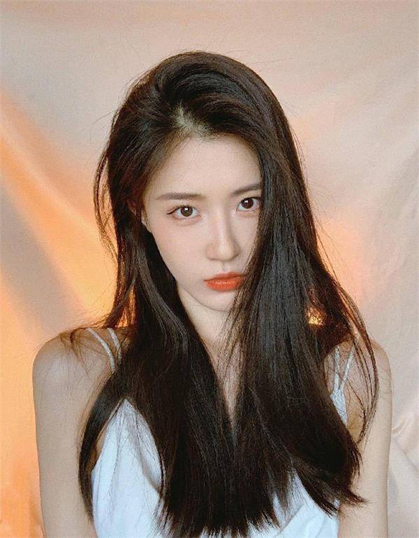 67光滑水嫩的肌肤,需要精心的保养,这几个护肤小知识,你知道吗?