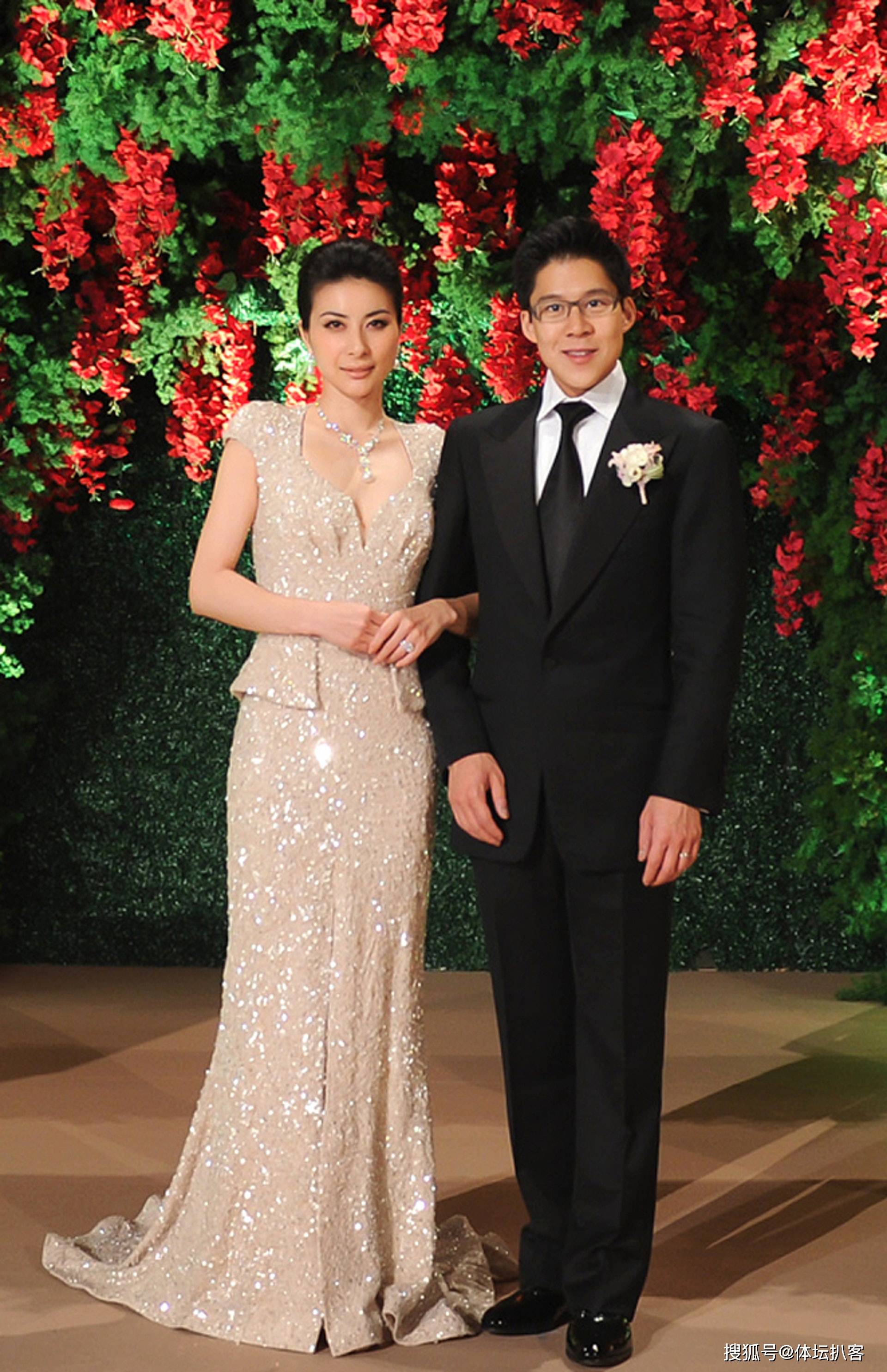 2012年11月11日郭晶晶和霍启刚大婚当时婚礼现场十分豪华被誉为