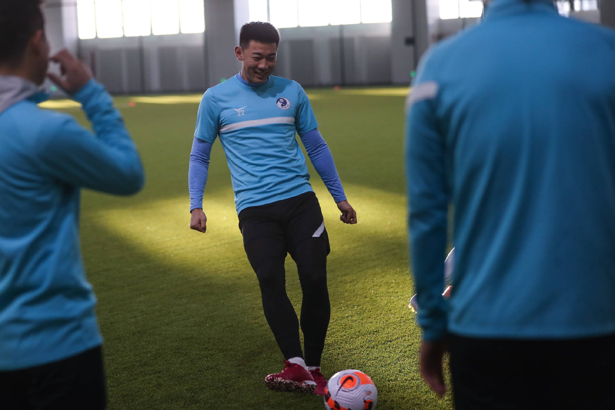 徐正元收2强援,谢晖主力将被掏空,大连人先过门槛 解禁_赛季_中超