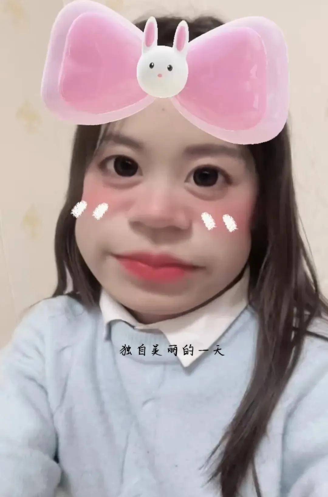 看,这是你的"包"_表情_黄豆_的图片