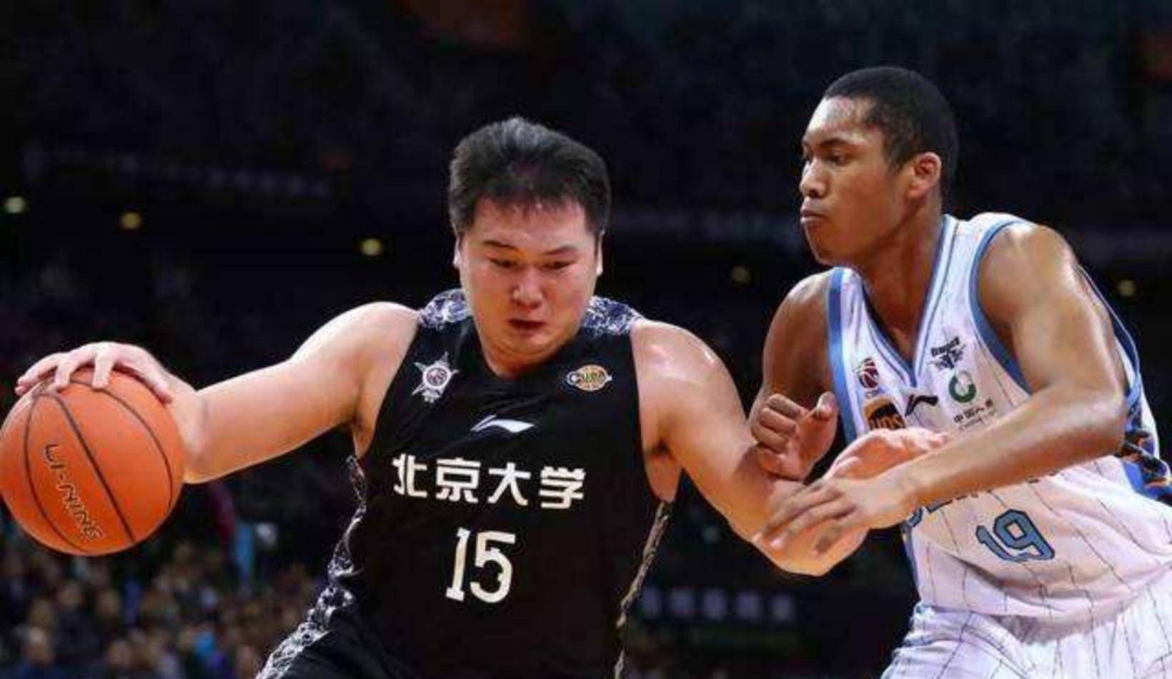 他最后才被选广东中,没广东队,就没今天的万圣伟_机会_能力_效力